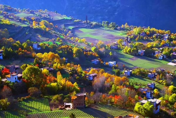 秋色來襲!7條自駕公路一網打盡四川最美風光,你去過幾條? 秋色來襲!7條自駕公路一網打盡四川最美風光,你去過幾條?