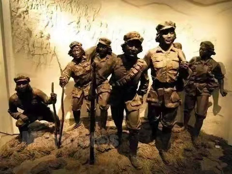 西路軍女戰士被俘後遭凌辱，政委吞針犧牲，女官兵被土匪當妾私分