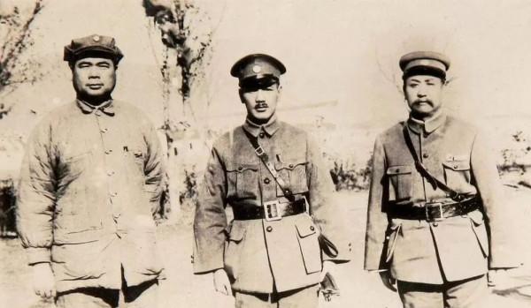 北平和平解放,國軍上將陰謀顛覆人民政權,公安巧施妙計將其逮捕 北平和平解放,國軍上將陰謀顛覆人民政權,公安巧施妙計將其逮捕