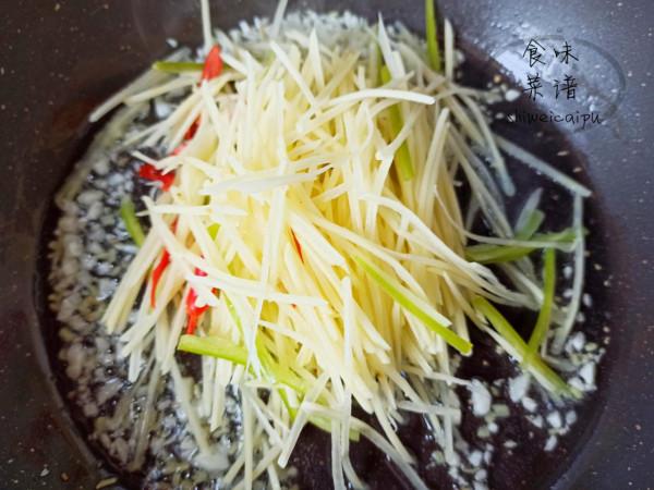 下飯菜中的“四大天王”，步驟簡單，鮮香美味，一盤菜能幹3碗飯