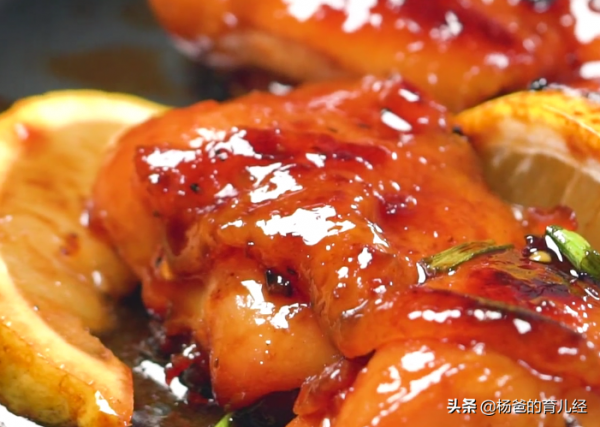 風味濃郁的無骨蜂蜜檸檬雞,甜鮮解饞又美味,家中孩子特愛吃 風味濃郁的無骨蜂蜜檸檬雞,甜鮮解饞又美味,家中孩子特愛吃