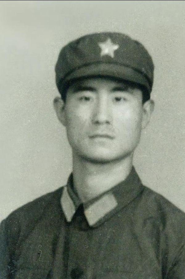 韓懷智中將,《高山下的花環》裡雷軍長的原型之一,其子也是少將 韓懷智中將,《高山下的花環》裡雷軍長的原型之一,其子也是少將