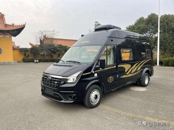 F590 五座商務款，無吧檯大空間