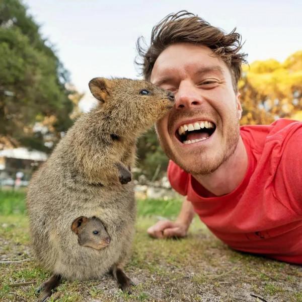 和所有的小動物自拍!這也太太太萌,太可愛了 和所有的小動物自拍!這也太太太萌,太可愛了