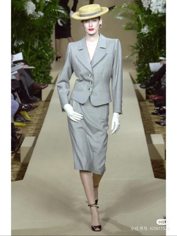 穿衣服顯土,那是配色出了錯,帶你玩轉色彩,讓你時髦又高階 穿衣服顯土,那是配色出了錯,帶你玩轉色彩,讓你時髦又高階