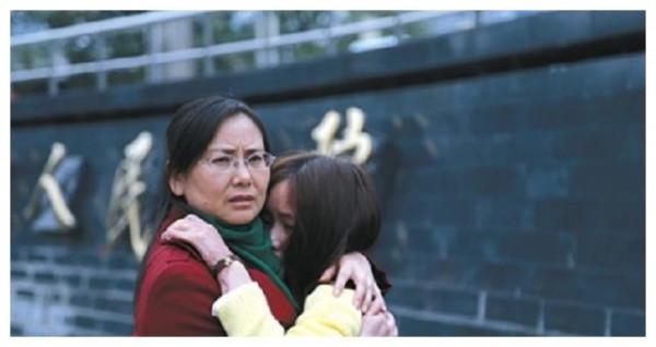 16歲少女,因拒絕官二代的追求,被毀容,9年過去了,現狀如何 16歲少女,因拒絕官二代的追求,被毀容,9年過去了,現狀如何