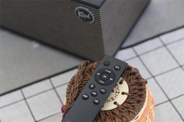 傑士The Three II藍芽音箱深度評測:經典復古,用途多樣 傑士The Three II藍芽音箱深度評測:經典復古,用途多樣