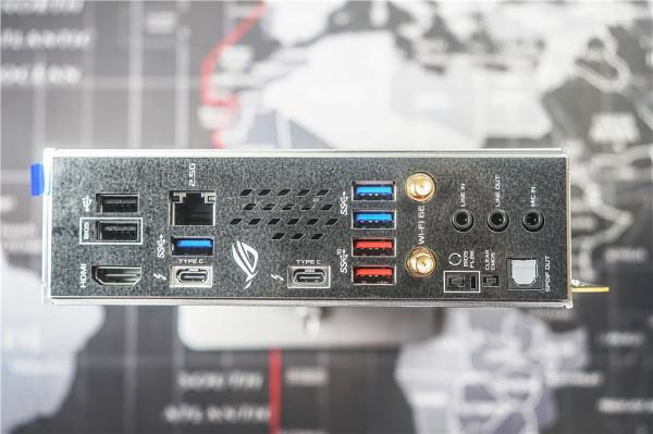 散熱要先看相容&mdash;&mdash;12600K&plus;Z690-I&plus;銀欣SG15機箱的折騰散熱裝機記