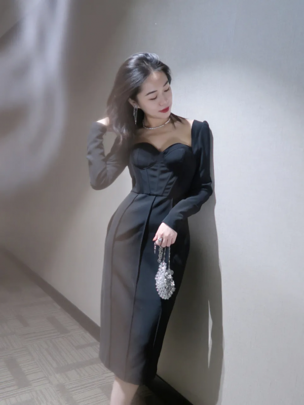 楊冪新造型好美，不愧是過年穿搭天花板