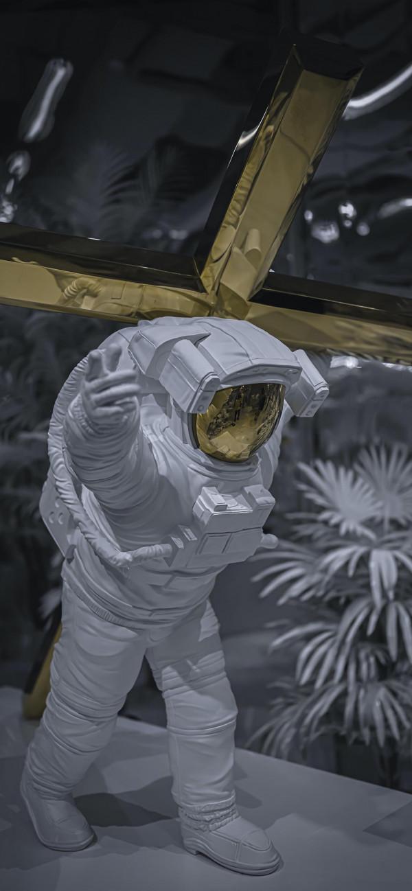 宇航員桌布｜總有一場相遇，帶著溫柔奔赴而來