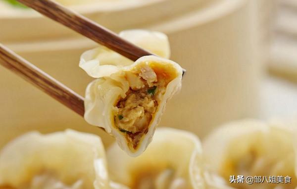 包餃子調肉餡,只會加調料不好吃!教您正確的做法,餃子噴香好吃 包餃子調肉餡,只會加調料不好吃!教您正確的做法,餃子噴香好吃