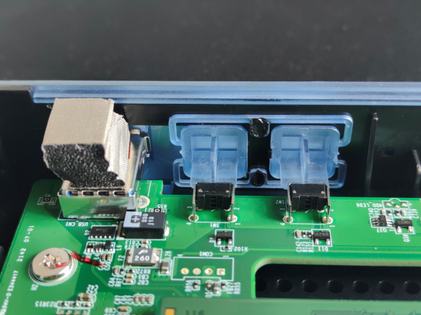 次時代NAS來了！威聯通TS-264C值不值？資料對比+拆解告訴你