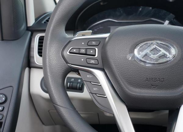 配2.0T發動機+軸距3198mm，起價14.58萬元，大通G10太能“裝”了