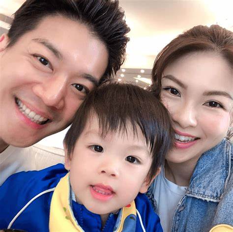 12月已有6位星二代降生，4個二胎寶寶都是男孩，個個含著金鑰匙