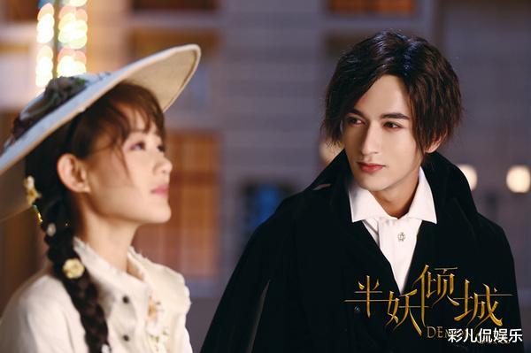 她們明明長得純天然，卻像極了整容臉