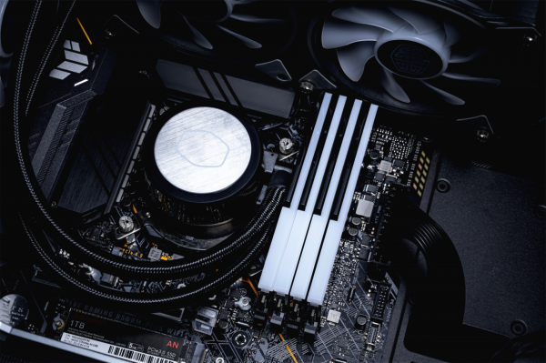 阿斯加特三星Bide高頻記憶體條，年終底價特惠，網友：記憶體界的小米