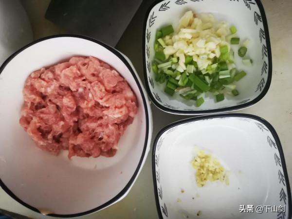 今天吃豆腐,王家家常青菜肉沫豆腐,拌飯吃噴噴香 今天吃豆腐,王家家常青菜肉沫豆腐,拌飯吃噴噴香