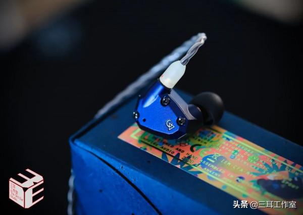 美國這款HiFi耳塞用聲音致敬猛獁象？怎麼想到的