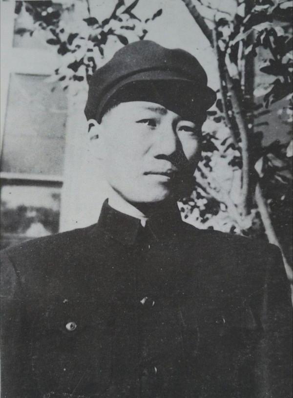 1955年毛岸英遷葬，朝鮮老婦：這是我兒子，誰也不能遷！她是誰？