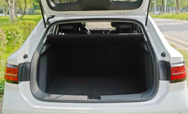 車價5萬多,卻被央視表揚,油耗4毛多一公里,月薪5K可養寶駿RC-5 車價5萬多,卻被央視表揚,油耗4毛多一公里,月薪5K可養寶駿RC-5