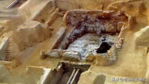 常山王陵發掘記:一場鬧劇,牽出一座驚天大墓,竟要當地駐軍保護 常山王陵發掘記:一場鬧劇,牽出一座驚天大墓,竟要當地駐軍保護