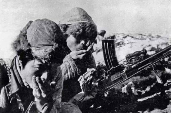 志願軍在朝鮮構築鋼鐵運輸線,從此告別雪水炒麵,喝豆漿吃油條 志願軍在朝鮮構築鋼鐵運輸線,從此告別雪水炒麵,喝豆漿吃油條