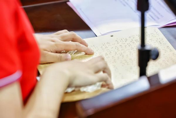 新華社、人民日報等央媒爭相報道,北京這所重點大學“走紅”! 新華社、人民日報等央媒爭相報道,北京這所重點大學“走紅”!