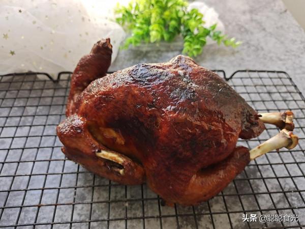 教你用電飯鍋做燒雞，無油無水，雞肉軟爛入味，越吃越香真過癮