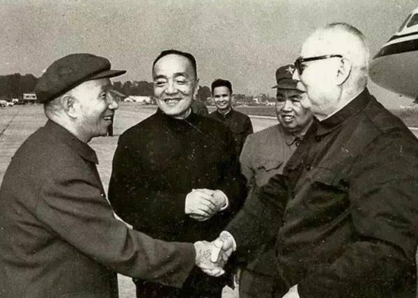 林彪找粟裕談話後，粟裕徵求葉劍英的意見，葉：戰將，要準備打仗