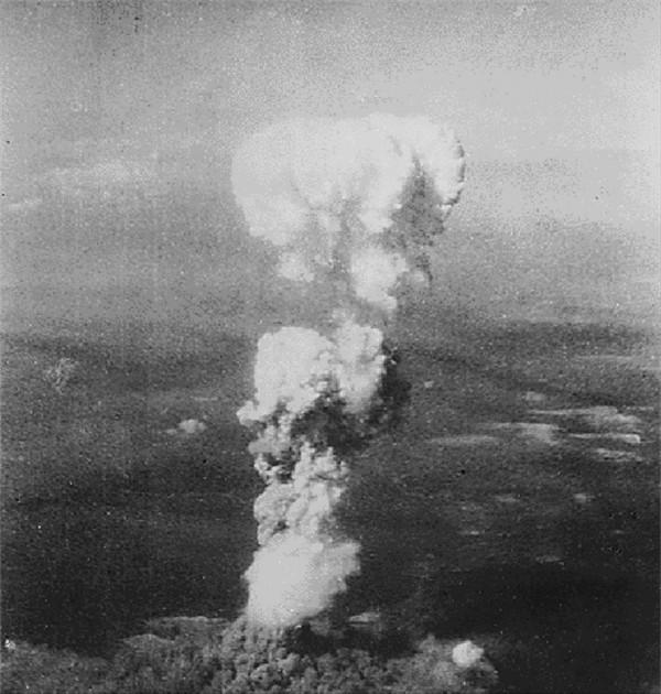 解放軍中的日本女兵,在中國部隊生活7年,回國後晚年結局悽慘 解放軍中的日本女兵,在中國部隊生活7年,回國後晚年結局悽慘