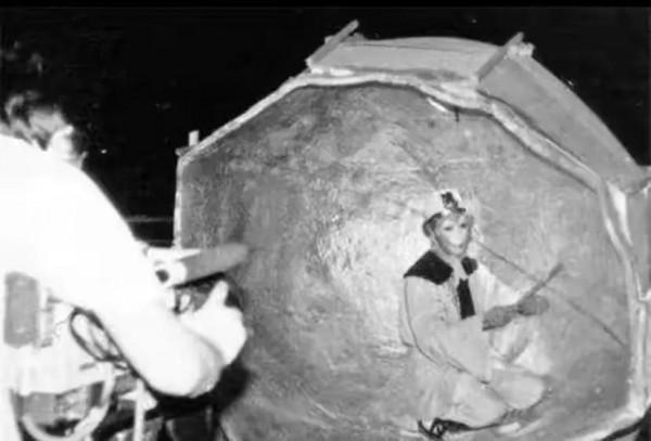 《誤入小雷音》拍攝用了三座廟宇，瓜地擒妖讓妖王曹鐸苦不堪言