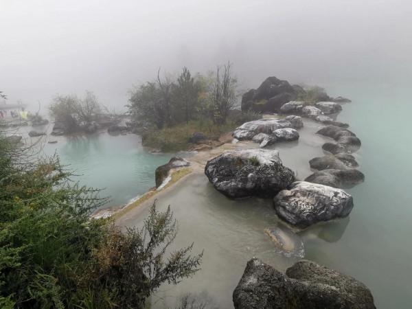 人間仙境——玉龍雪山之藍月谷