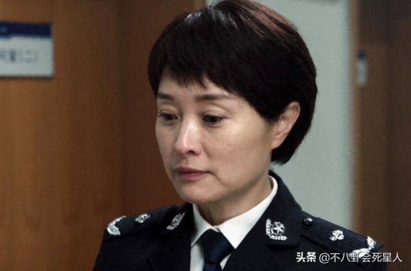 女警還是霸道總裁？劉濤新劇演警察翻車，還是都市女強人更適合她