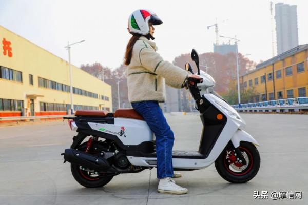 綿羊中的“小皮卡”——大陽載載125評測 綿羊中的“小皮卡”——大陽載載125評測