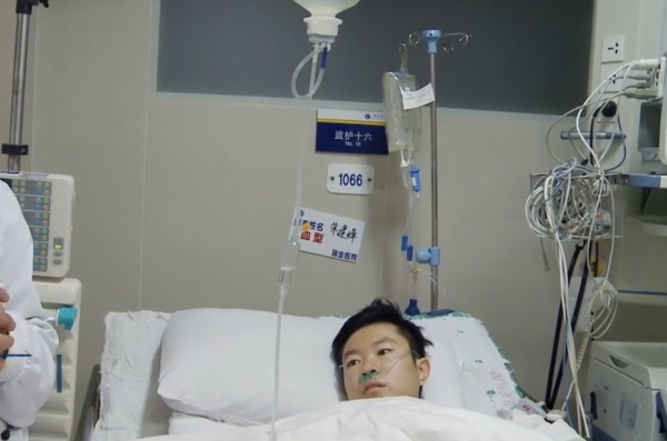 故事:32歲男子拉肚子兩週,突然心臟驟停,檢查結果讓醫生直冒冷汗