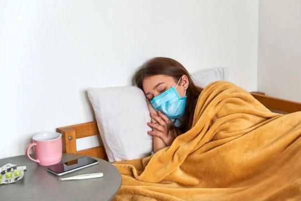 好問題，美國已治癒的4200萬新冠病人，都是咋治癒的？