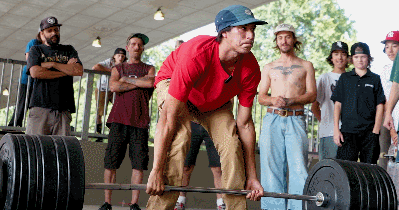 美國人健身水平有多高？人均硬拉100公斤...