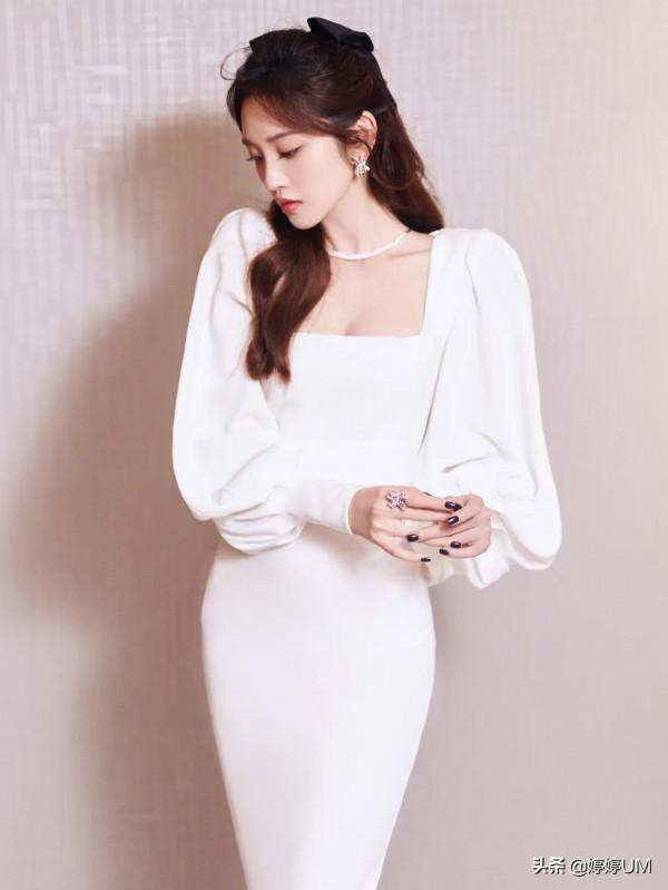 唐藝昕桌布精選