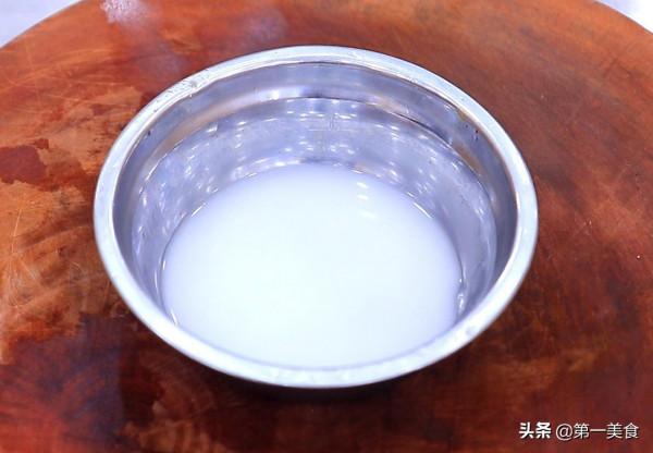 熗炒酸辣綠豆芽要不要先焯水,廚師長分享飯店做法,酸辣清脆 熗炒酸辣綠豆芽要不要先焯水,廚師長分享飯店做法,酸辣清脆