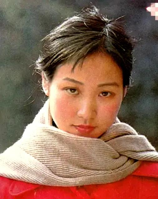 成名於《誰是第三者》的80年代影后李克純,感情經歷起伏波瀾 成名於《誰是第三者》的80年代影后李克純,感情經歷起伏波瀾