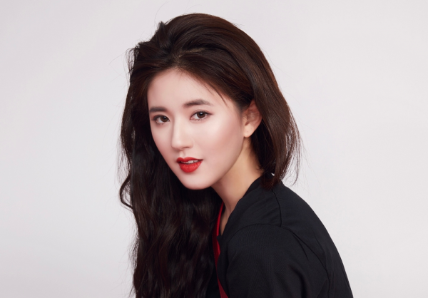 楊洋與趙思露演《且試天下》，粉絲吵起來了？原著迷不認可趙露思