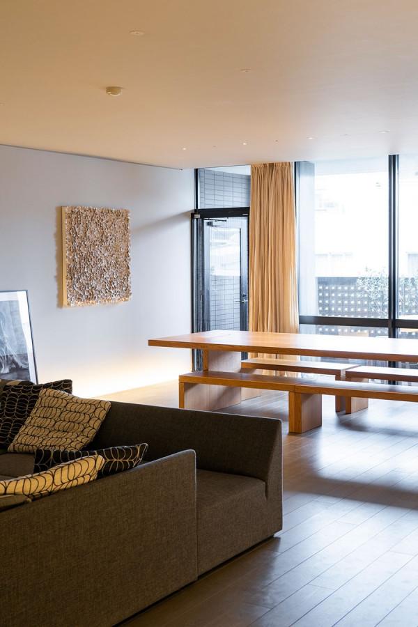 180㎡大平層選極簡風，全屋無主燈設計，高階大氣過30年也不用換