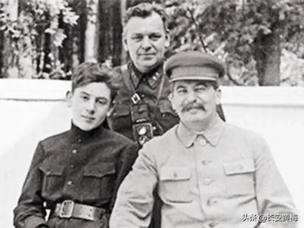 斯大林逝世留下多少財產？蘇聯清算完畢，都陷入沉默與愧疚中