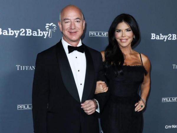 扎克伯格被評“年度惡人”！斥巨資買下夏威夷半個島 結果被罵慘了