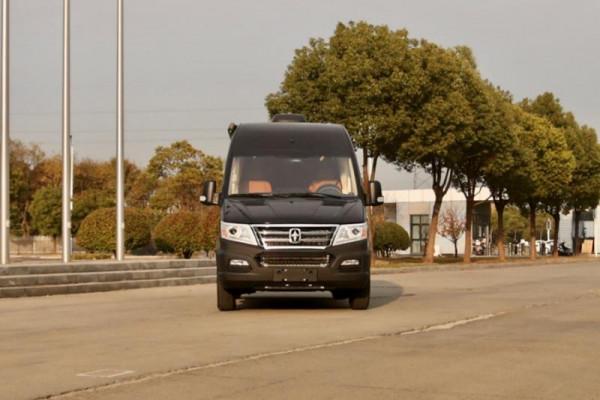 6座佈局丨31.98萬帶走亞星歐睿長軸B型房車 6座佈局丨31.98萬帶走亞星歐睿長軸B型房車