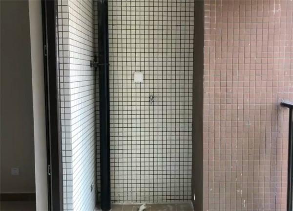 精裝前後的房子差距有多大?他曬出自家裝修,網友:這是一個家嗎 精裝前後的房子差距有多大?他曬出自家裝修,網友:這是一個家嗎