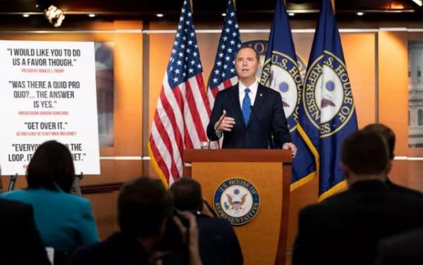 美議員慶祝海軍生日，配圖是中國製造！網友怒批：這是白痴嗎？