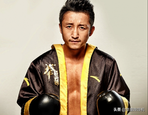 兩次衛冕奧運冠軍，一年怒甩老婆23次，拳王鄒市明為何退出拳壇？