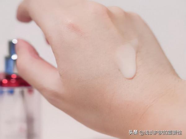 感覺面部面板鬆弛,抗衰緊緻護膚品哪個好? 感覺面部面板鬆弛,抗衰緊緻護膚品哪個好?