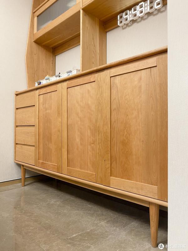 8㎡書房兩面書牆，9㎡兒童房上下鋪衣櫃，小空間利用典範